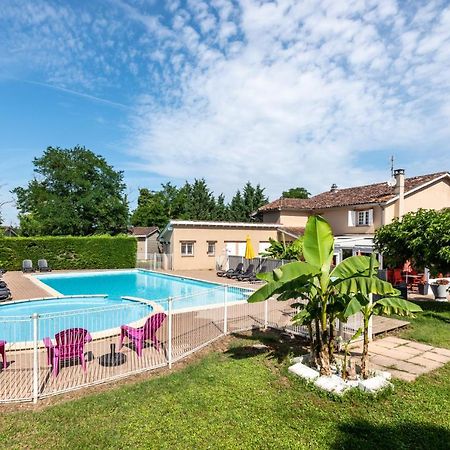 Отель Camping Maeva Escapades Le Domaine Du Cedre Rivieres  Экстерьер фото