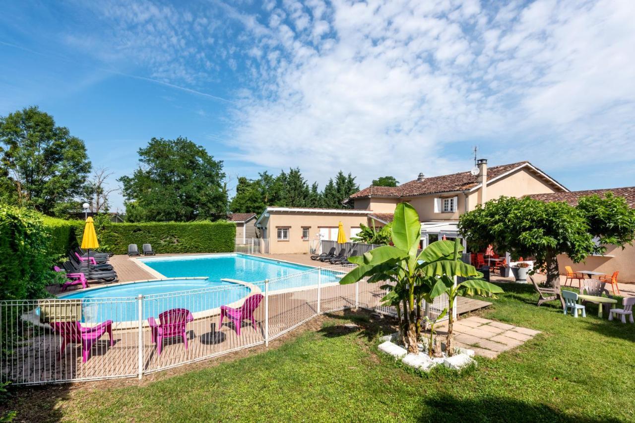 Отель Camping Maeva Escapades Le Domaine Du Cedre Rivieres  Экстерьер фото
