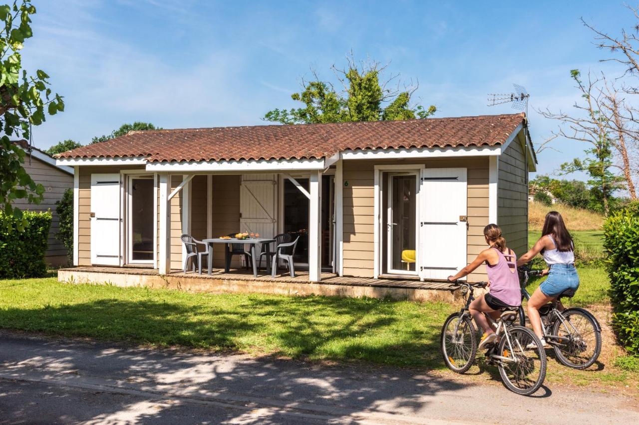 Отель Camping Maeva Escapades Le Domaine Du Cedre Rivieres  Экстерьер фото